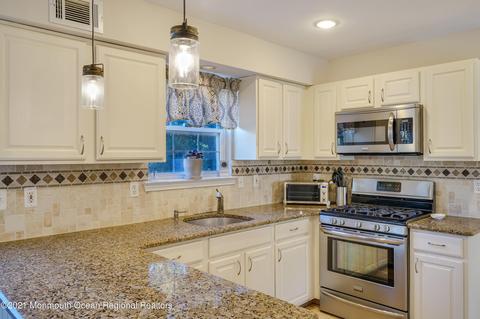 7 Jhan Dr, Jackson, NJ 08527 photo 3