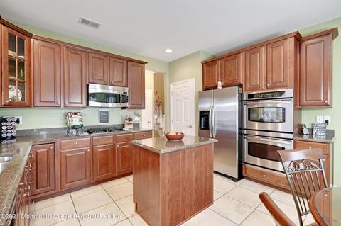 39 Brigantine Blvd, Waretown, NJ 08758 photo 12
