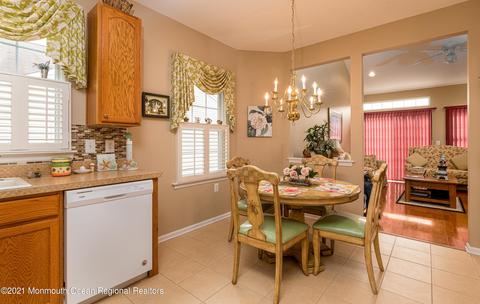 14 Pancoast Rd, Waretown, NJ 08758 photo 8