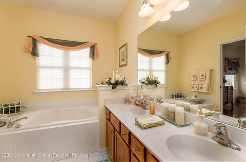 14 Pancoast Rd, Waretown, NJ 08758 photo 15