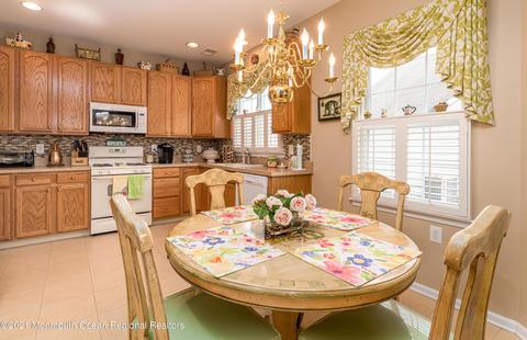 14 Pancoast Rd, Waretown, NJ 08758 photo 5