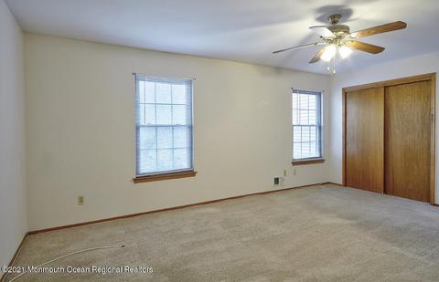 140 Pendleton Pl, Old Bridge, NJ 08857 photo 15