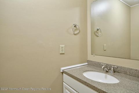 140 Pendleton Pl, Old Bridge, NJ 08857 photo 13