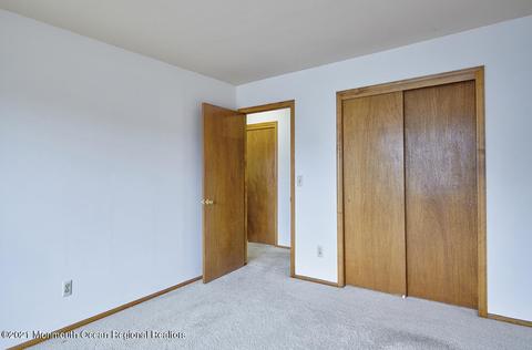140 Pendleton Pl, Old Bridge, NJ 08857 photo 22