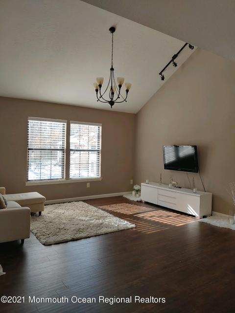 72 Azalea Cir, Jackson, NJ 08527 photo 2