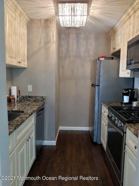 72 Azalea Cir, Jackson, NJ 08527 photo 8