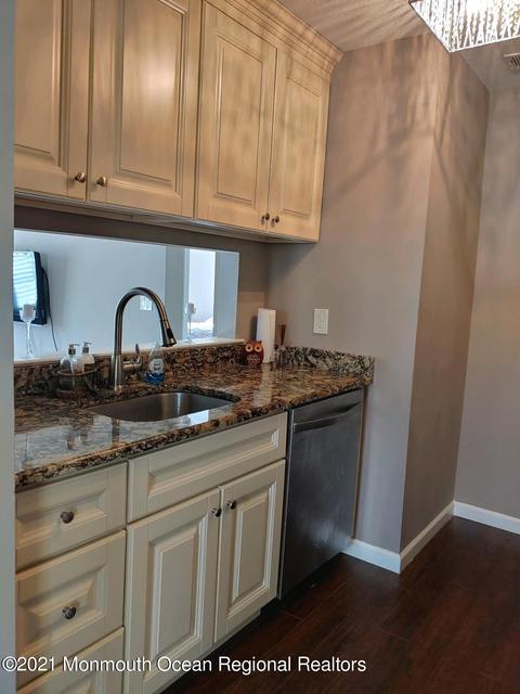 72 Azalea Cir, Jackson, NJ 08527 photo 10