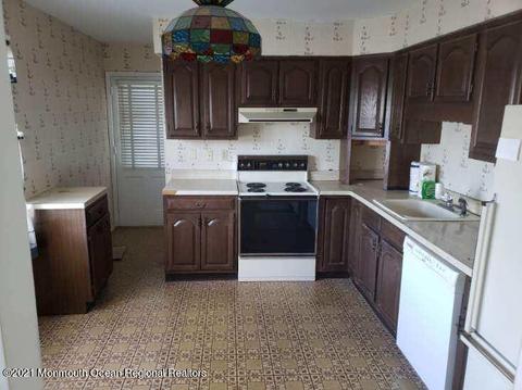 668 Fairview Ln, Forked River, NJ 08731 photo 6