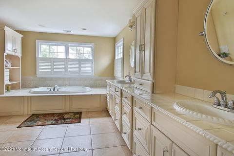 9 Circle Dr, Rumson, NJ 07760 photo 12