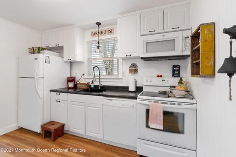 10 Marlin Ln, Waretown, NJ 08758 photo 14