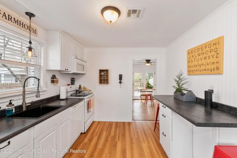 10 Marlin Ln, Waretown, NJ 08758 photo 13