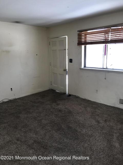 286 Chambersbridge Rd, Brick, NJ 08723 photo 5