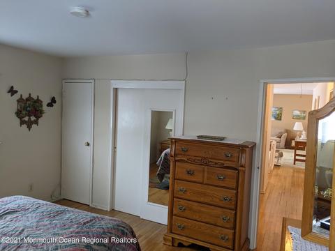 14 Daniel Dr, Hazlet, NJ 07730 photo 8