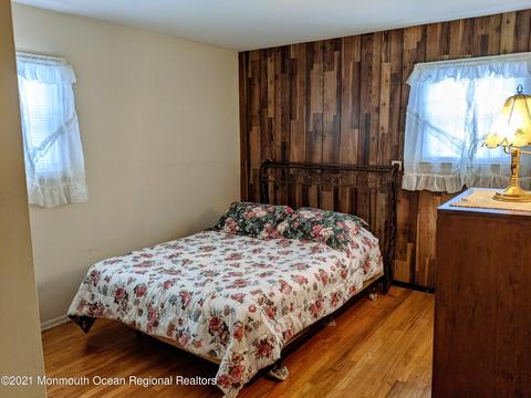 14 Daniel Dr, Hazlet, NJ 07730 photo 10