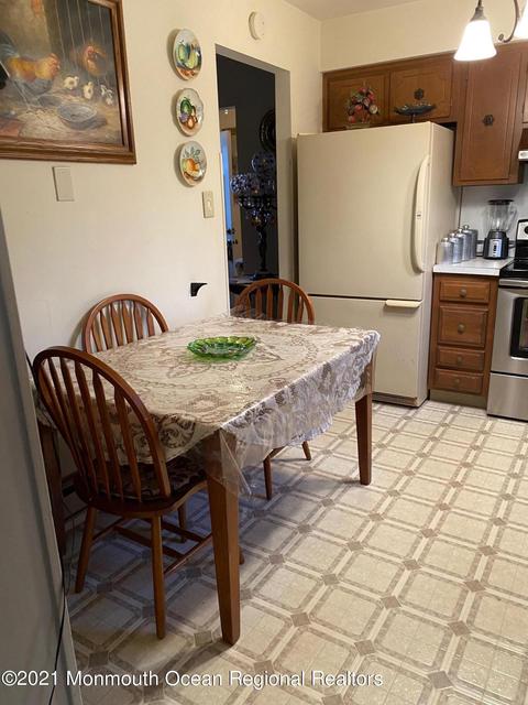 2 Logan Ct, Brick, NJ 08724 photo 4