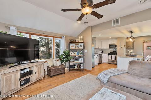 352 Hulse Ave, Brick, NJ 08724 photo 6