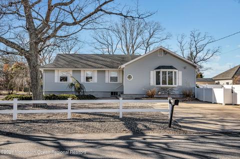 136 Springfield Ave, Pine Beach, NJ 08741 photo 1