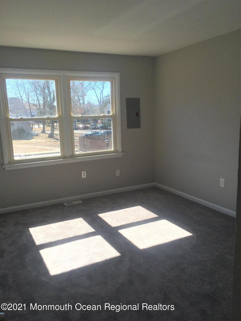  65 Townhouse Ln, Little Egg Harbor, NJ 08087 photo 8