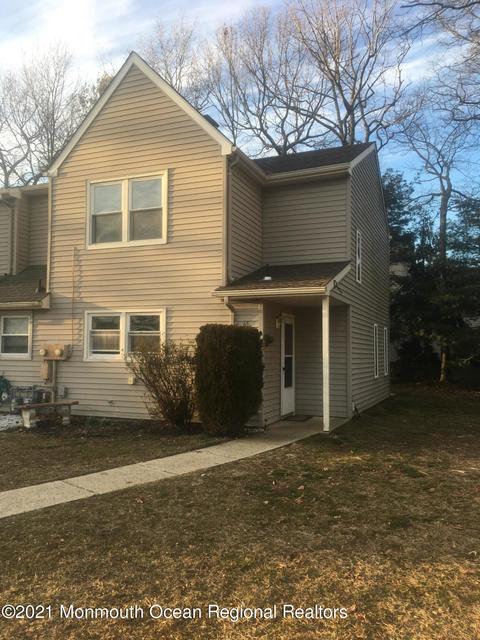 65 Townhouse Ln, Little Egg Harbor, NJ 08087