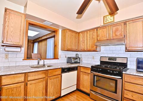 232 Juniper Ln, Forked River, NJ 08731 photo 7
