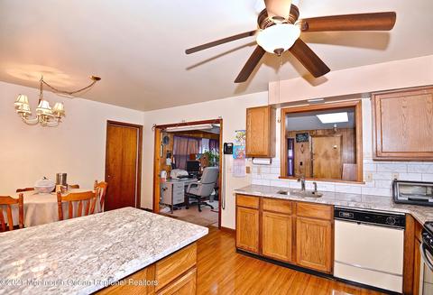 232 Juniper Ln, Forked River, NJ 08731 photo 9
