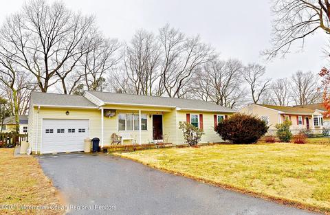 232 Juniper Ln, Forked River, NJ 08731 photo 1