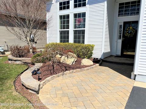 60 Marlow Dr, Jackson, NJ 08527 photo 2