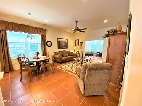 60 Marlow Dr, Jackson, NJ 08527 photo 8