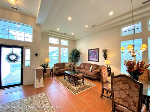 60 Marlow Dr, Jackson, NJ 08527 photo 5
