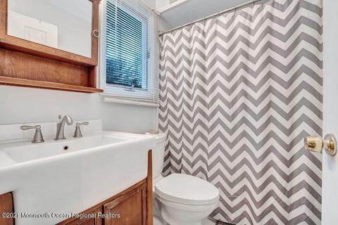 98 Dock Ave, Waretown, NJ 08758 photo 23