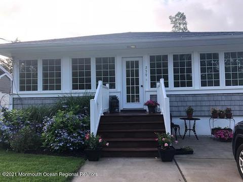 239 Davis Ave, Forked River, NJ 08731 photo 3
