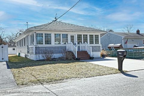 239 Davis Ave, Forked River, NJ 08731 photo 1