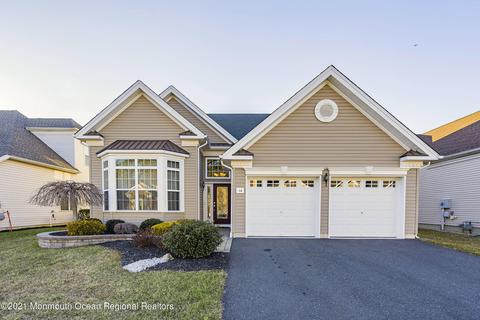 94 Arborridge Dr, Forked River, NJ 08731 photo 3