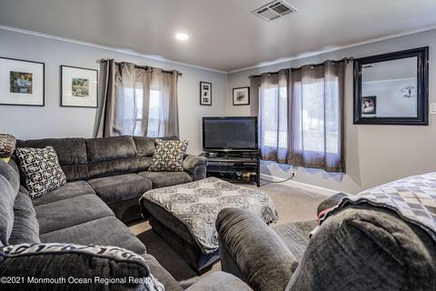 74 Baltic Ave, Waretown, NJ 08758 photo 14