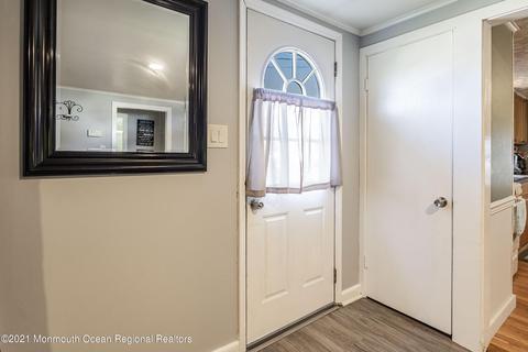74 Baltic Ave, Waretown, NJ 08758 photo 4