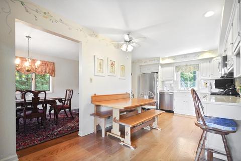237 Lakeside Ave, Colts Neck, NJ 07722 photo 16