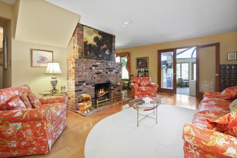 237 Lakeside Ave, Colts Neck, NJ 07722 photo 9