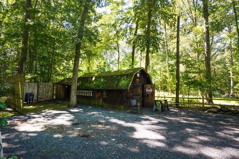 237 Lakeside Ave, Colts Neck, NJ 07722 photo 36