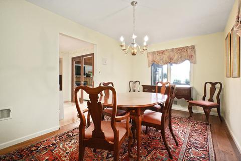 237 Lakeside Ave, Colts Neck, NJ 07722 photo 18