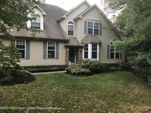 4 Courtyard Ln, Brielle, NJ 08730 photo 1
