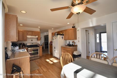 298 16th Ave, Brick, NJ 08724 photo 4