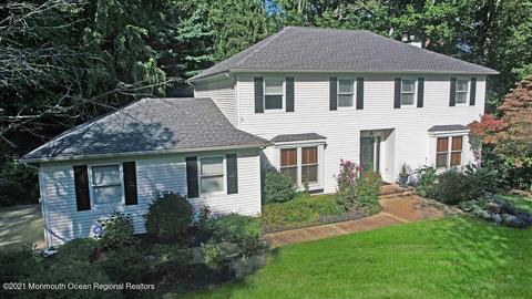 8 Constitution Dr, Leonardo, NJ 07737 photo 4