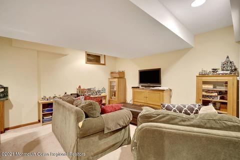 8 Constitution Dr, Leonardo, NJ 07737 photo 31