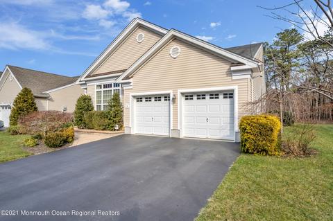 33 Arborridge Dr, Forked River, NJ 08731 photo 6