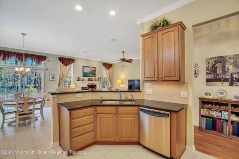 33 Arborridge Dr, Forked River, NJ 08731 photo 21