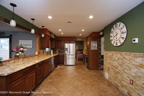 300 2nd St, Waretown, NJ 08758 photo 19