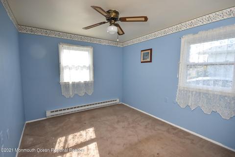 14 Central Blvd, Brick, NJ 08724 photo 11