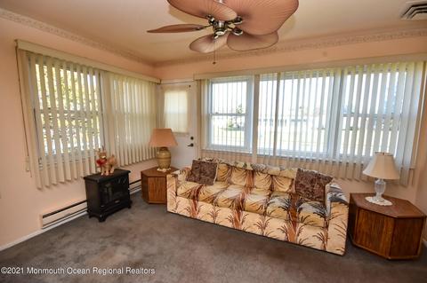 14 Central Blvd, Brick, NJ 08724 photo 8