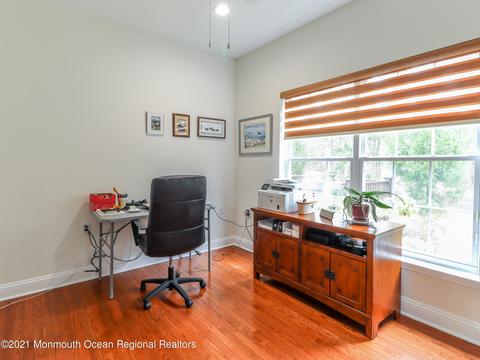 89 Iris Ct, Holmdel, NJ 07733 photo 23