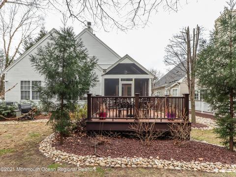 89 Iris Ct, Holmdel, NJ 07733 photo 41